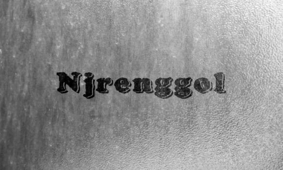 Njrenggol Font - Featured Image